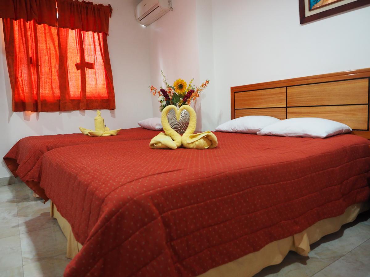 פורטו איורה Hostal Espana מראה חיצוני תמונה