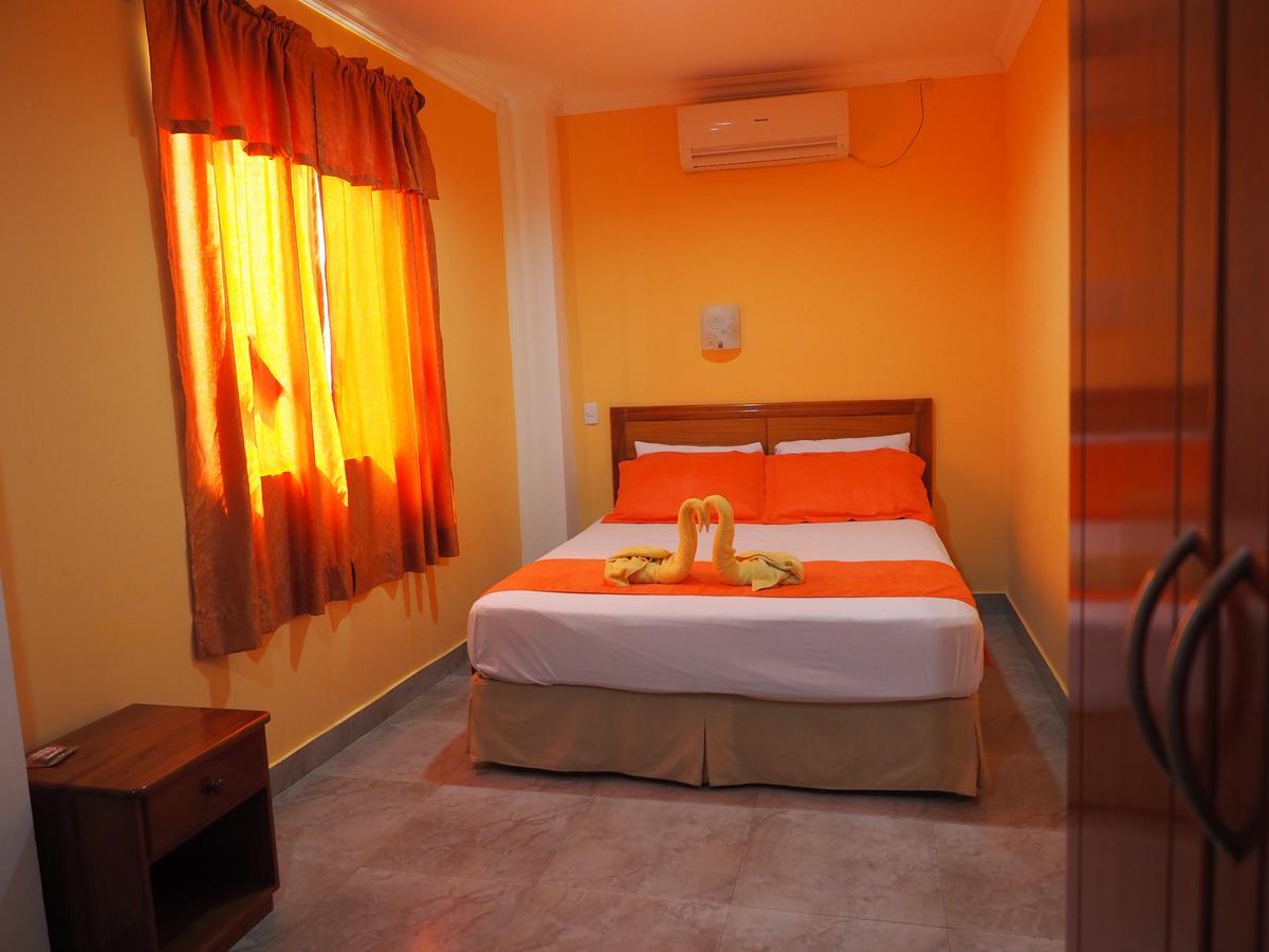 פורטו איורה Hostal Espana מראה חיצוני תמונה