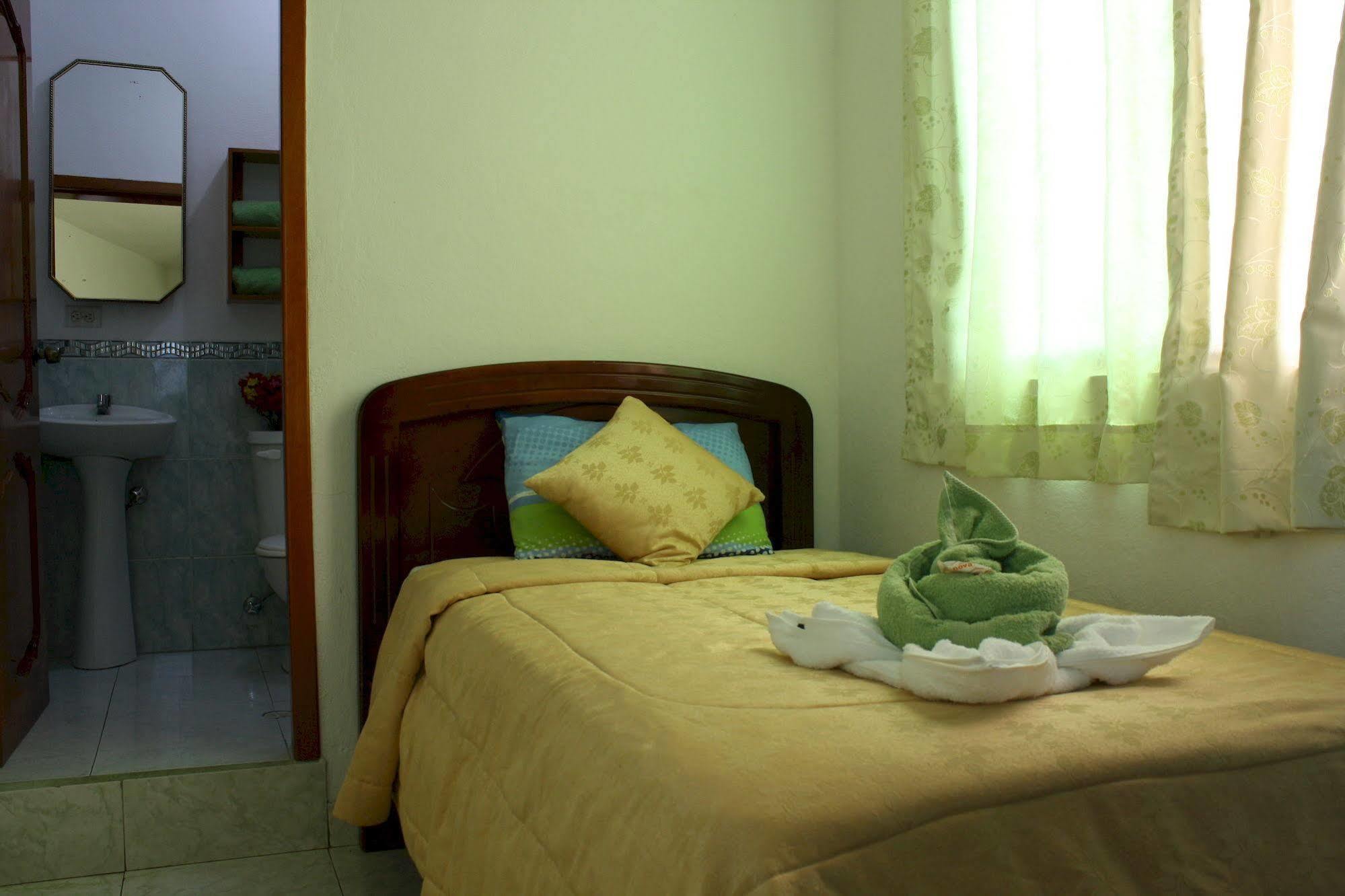 פורטו איורה Hostal Espana מראה חיצוני תמונה