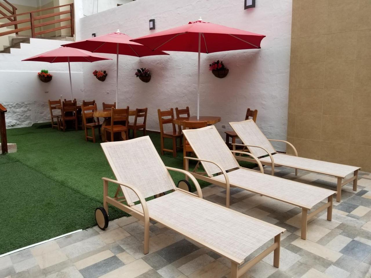 פורטו איורה Hostal Espana מראה חיצוני תמונה